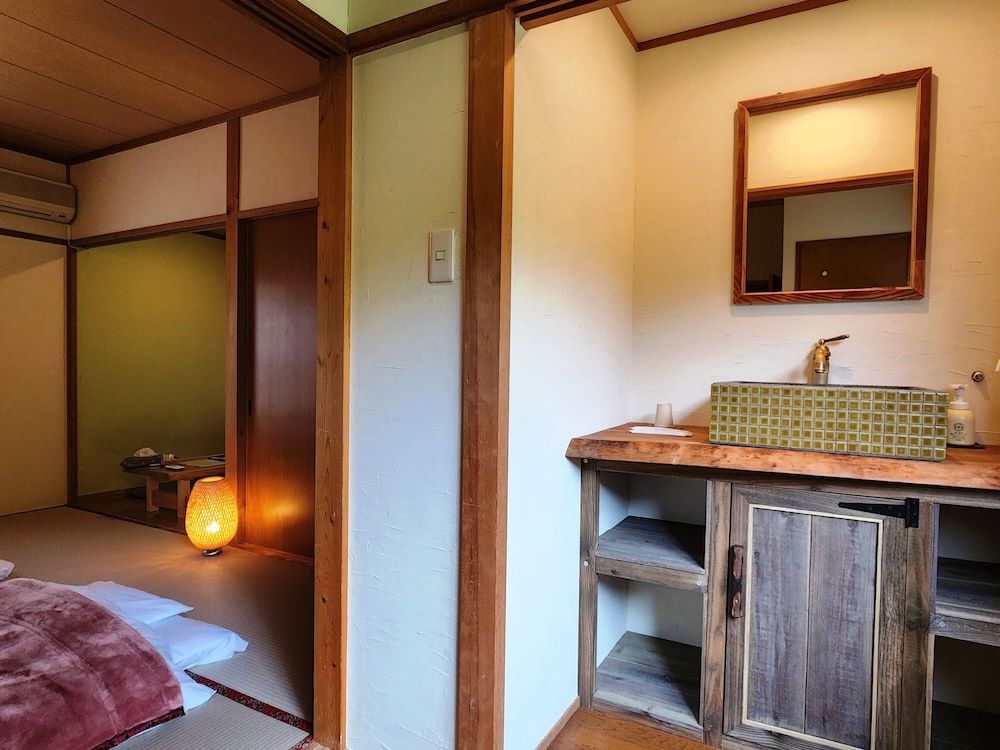 和室3名用 客室4 | みんなの家 ポレポレ