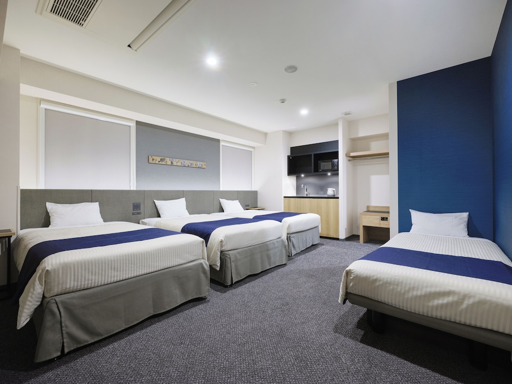 ファミリー ルーム 禁煙 客室6 | hotel MONday Premium 上野御徒町