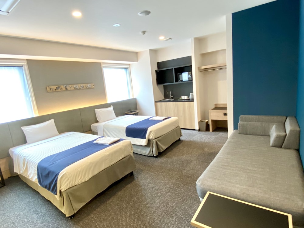 ファミリー ルーム 禁煙 客室1 | hotel MONday Premium 上野御徒町