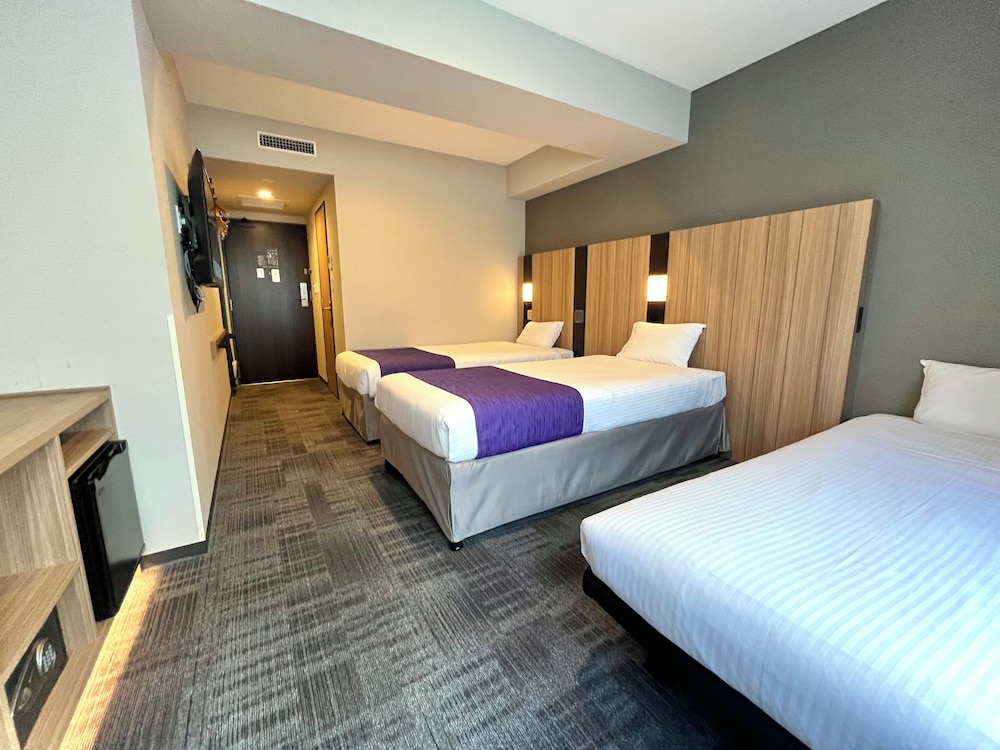 ファミリー ルーム 禁煙/ホテルから金閣寺・嵐山など京都の観光スポットへシャトルバス毎日運行中！（事前予約制） 客室6 | hotel MONday 京都烏丸二条