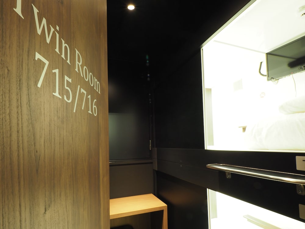 客室1 | レオ 癒 カプセルホテル船橋店