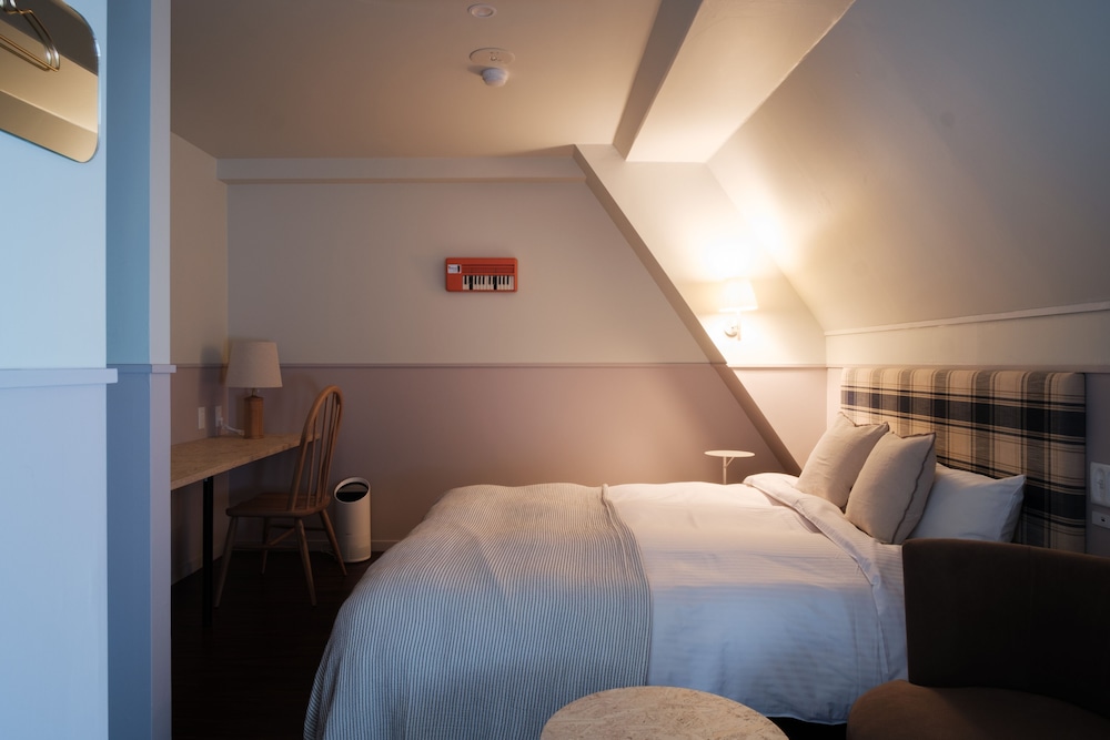 デラックス ダブルルーム クイーンベッド 1 台 禁煙 ジェットバス 客室2 | miss morgan hotel