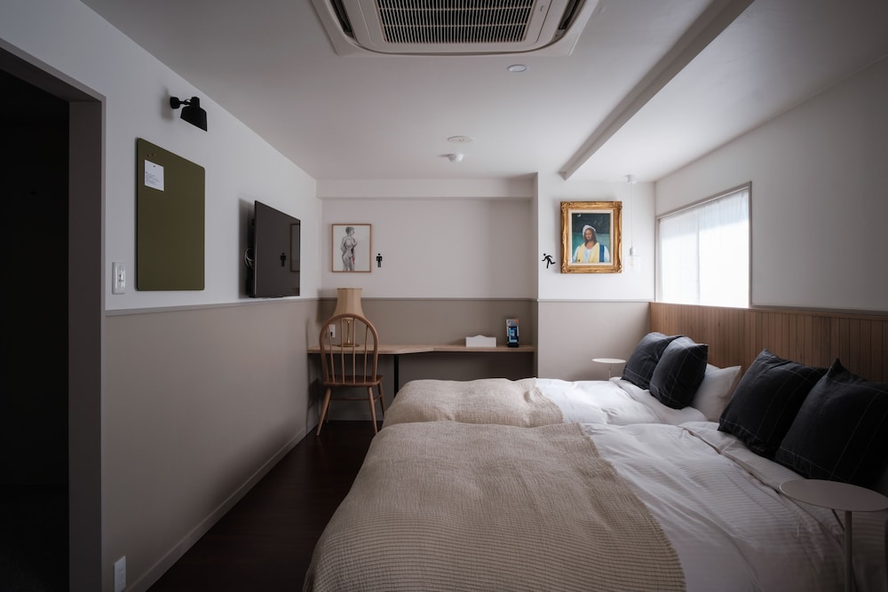 スタンダード ツインルーム ベッド (複数台) 禁煙 ジェットバス | miss morgan hotel