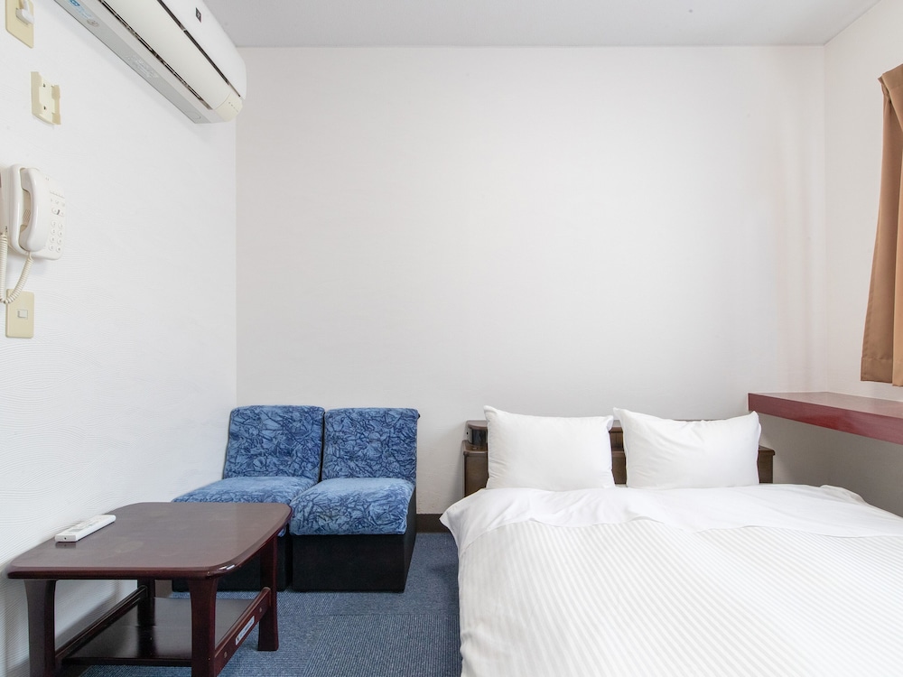 ダブルルーム 禁煙 客室5 | Tabist レイズホテルすいせん