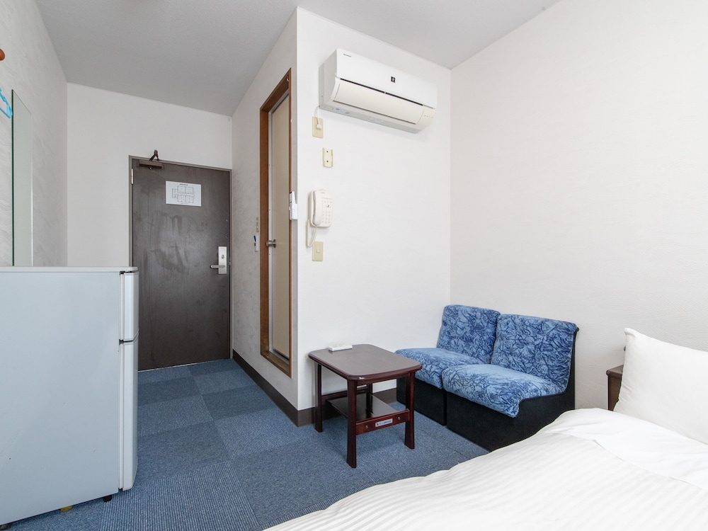 ダブルルーム 禁煙 客室4 | Tabist レイズホテルすいせん