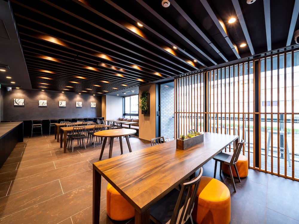 朝食スペース1 | スーパーホテルPremier秋葉原 朝食スペース1 | スーパーホテルPremier秋葉原