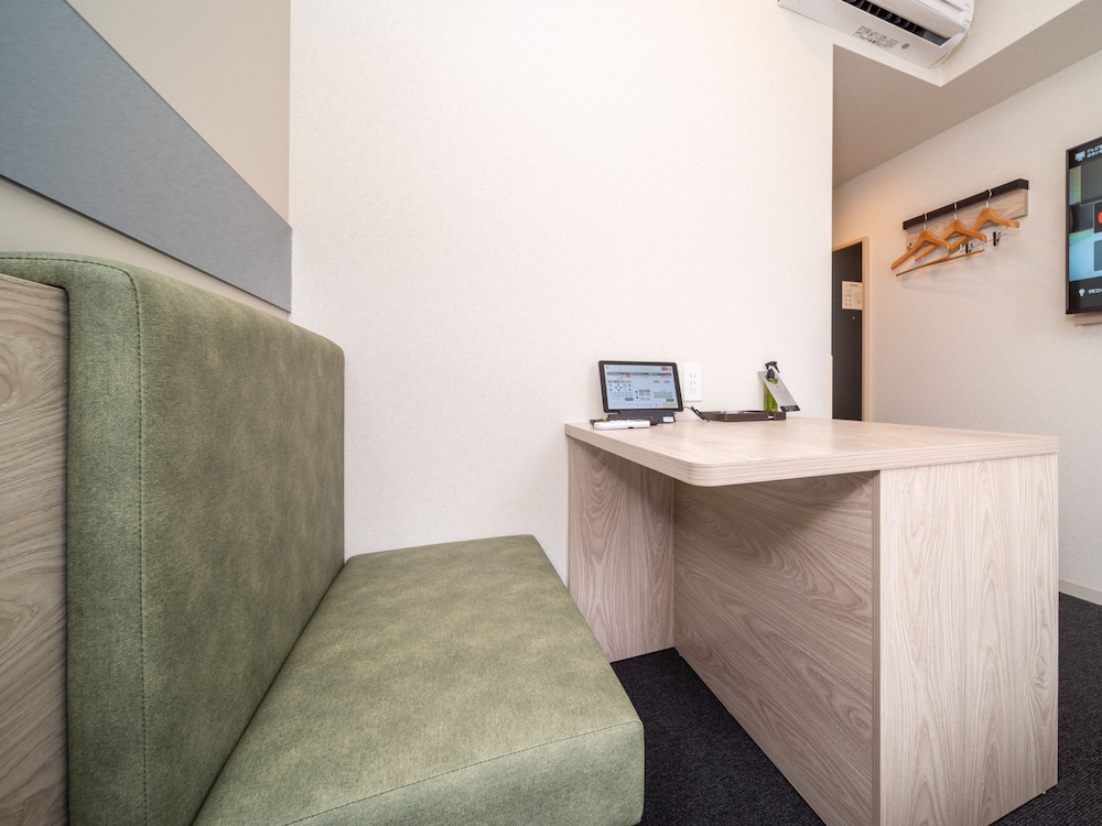 エキストラルーム 客室1 | スーパーホテルPremier秋葉原