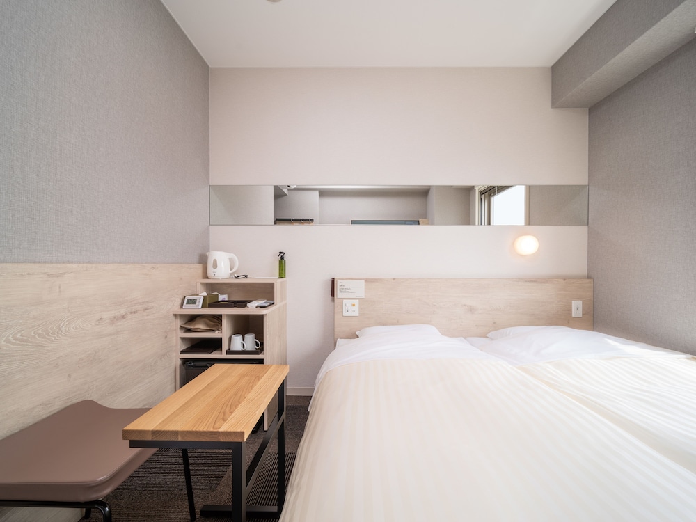 コンパクトツイン (12平米) | スーパーホテルPremier秋葉原