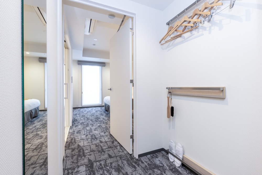 ユニバーサルダブル 洗濯機付き 禁煙 客室2 | 東急ステイ大阪本町