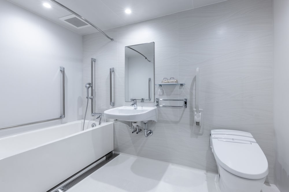 ユニバーサルダブル 洗濯機付き 禁煙 客室3 | 東急ステイ大阪本町