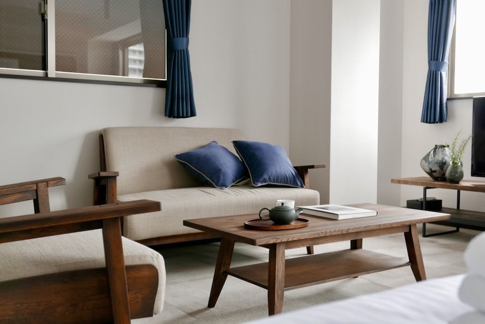 デラックス ツインルーム 禁煙 キッチン 客室内のダイニングエリア3 | 東京櫻子Hatchobori