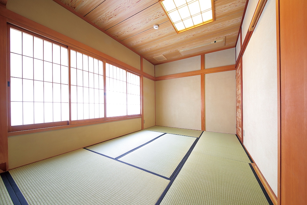 客室1 | 宮川町 花かんざし