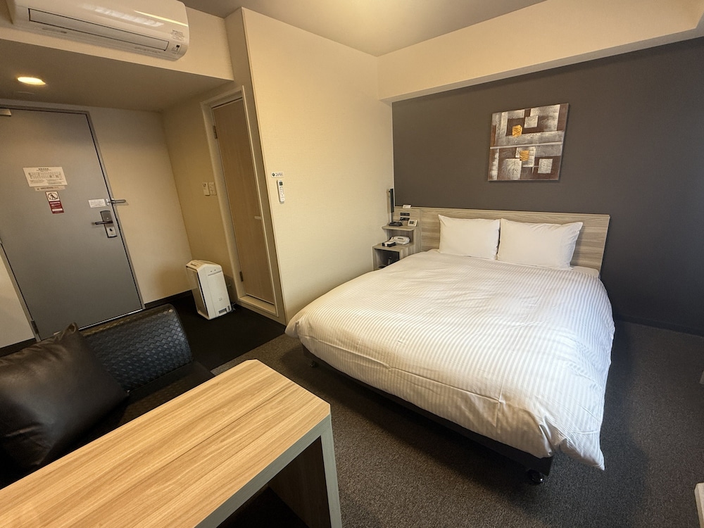 ダブルルーム 禁煙 客室1 | ホテルルートイン鹿沼インター