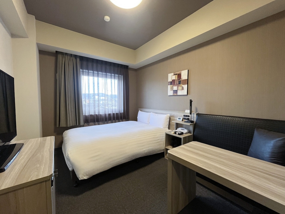 セミダブルルーム 禁煙 | ホテルルートイン倉敷水島