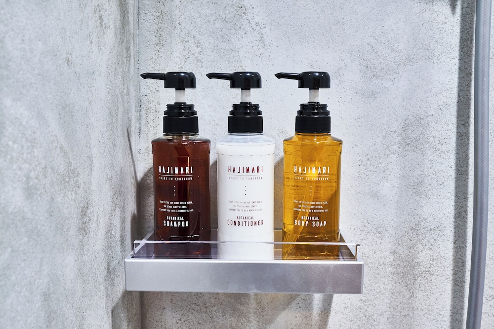 ダブルルーム 専用バスルーム 客室6 | アンド ホステル 心斎橋 イースト