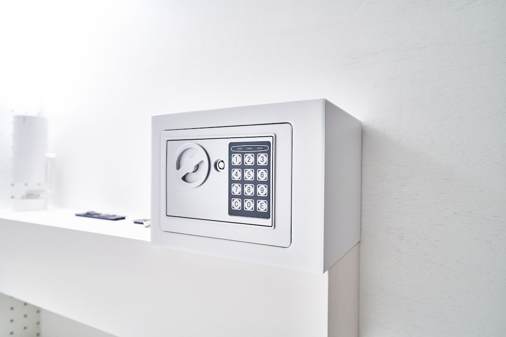 ファミリー 4 人部屋 専用バスルーム 客室1 | アンド ホステル 心斎橋 イースト