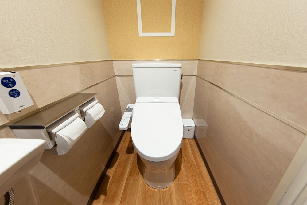 個室2名用 バスルーム0 | Wild Cherry Blossom - HOSTEL, TOKYO KOGANEI