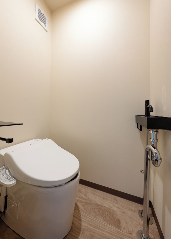 ファミリー トリプルルーム シティビュー 客室の設備とサービス1 | 東京シティービューホテル