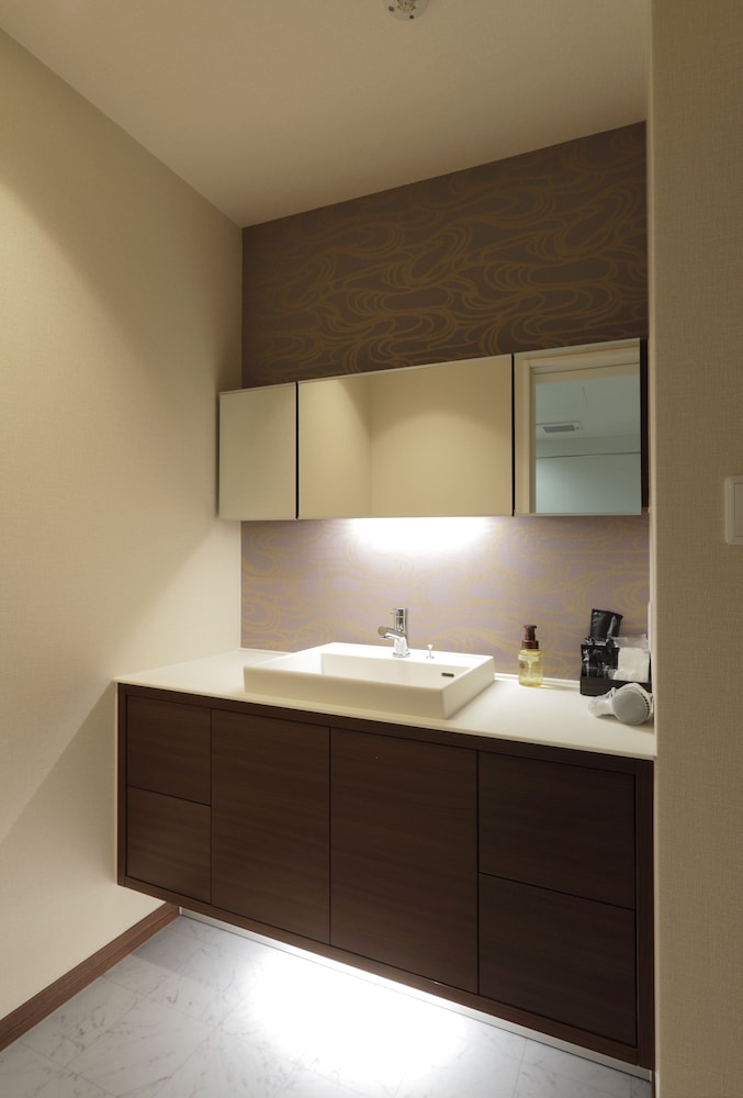 ジュニア スイート 客室の設備とサービス0 | ホテルプロモート広島