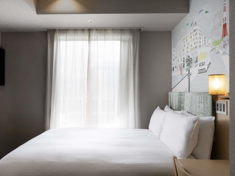 スタンダード ルーム ダブルベッド 1 台 客室4 | イビススタイルズ東京銀座 East