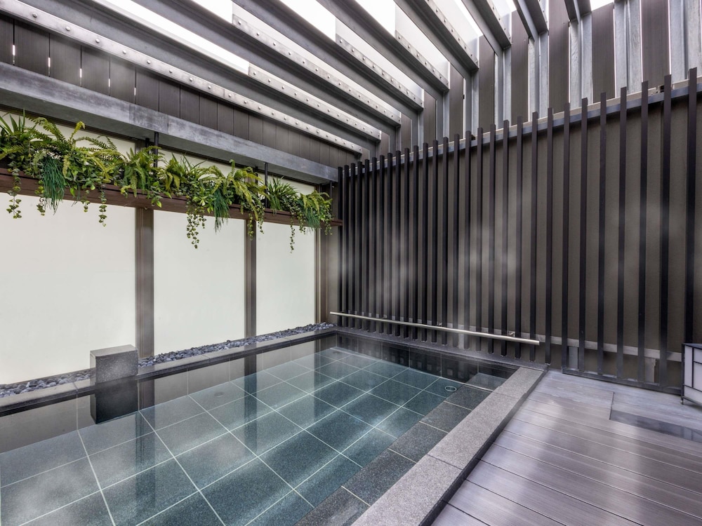 スタンダード ルーム ダブルベッド 1 台 客室3 | イビススタイルズ東京銀座 East