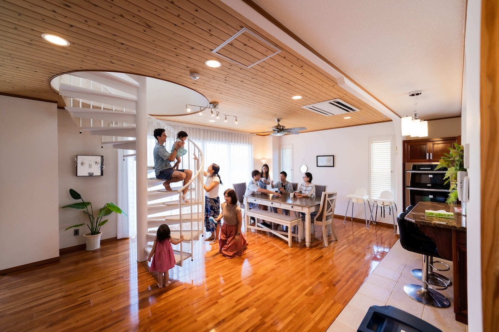 ヴィラ リビング エリア4 | ラナカイハウス