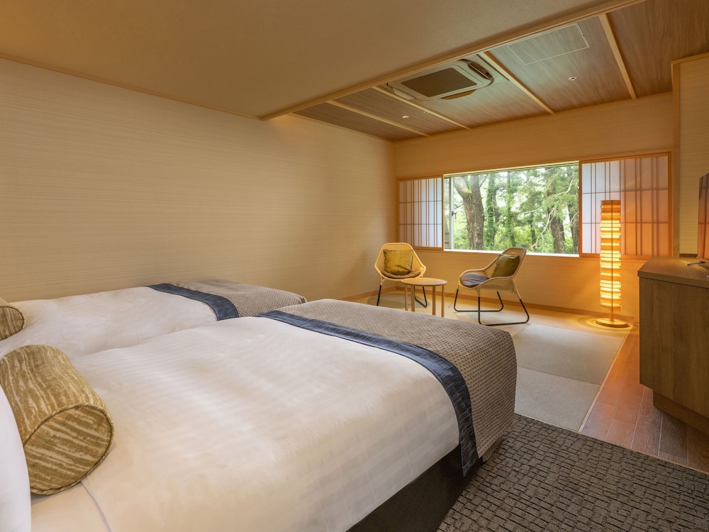 和洋室 (シャワーブース付) 禁煙 | 亀の井ホテル 鴨川