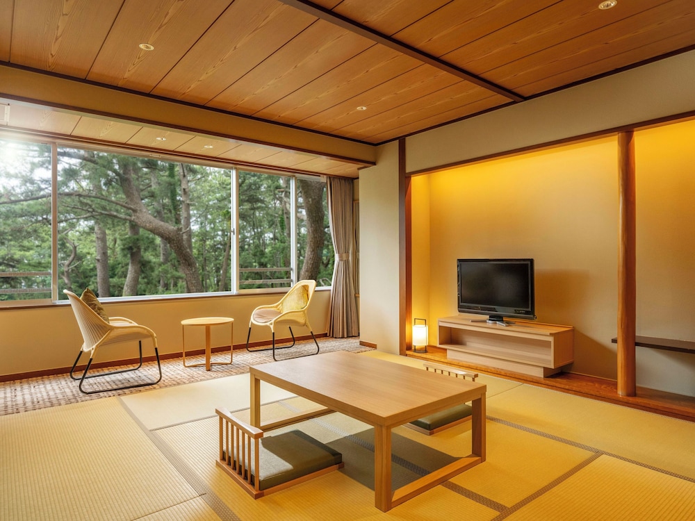 和室8畳 禁煙 | 亀の井ホテル 鴨川