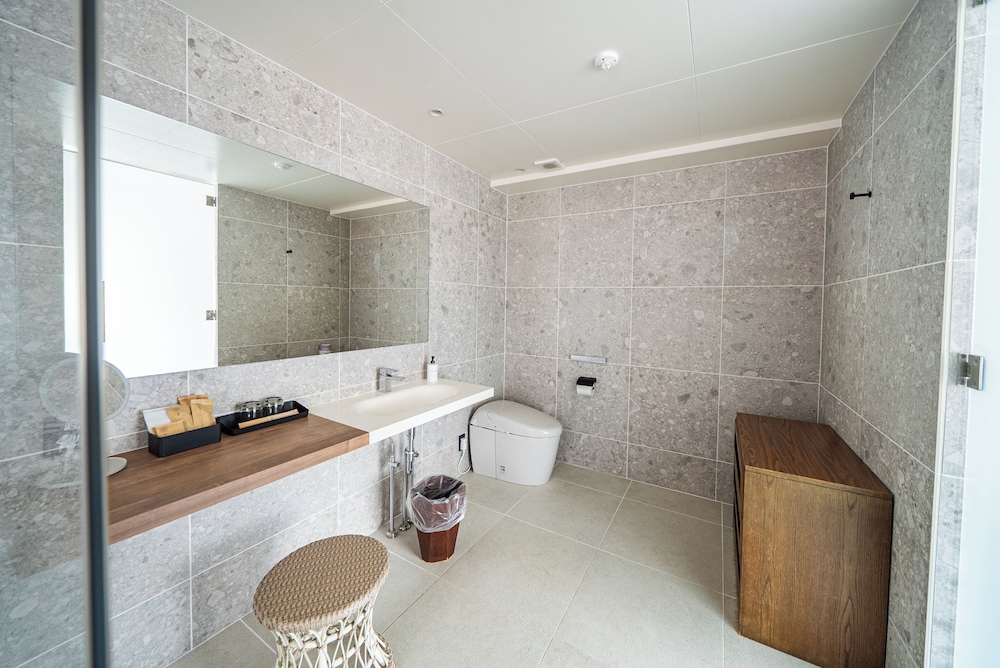 メイ ペントハウス 客室13 | Hotel Mei 福岡天神