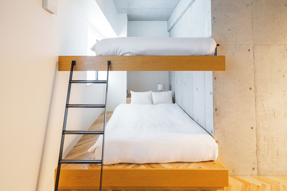 スタンダード ソファー 客室8 | Hotel Mei 福岡天神