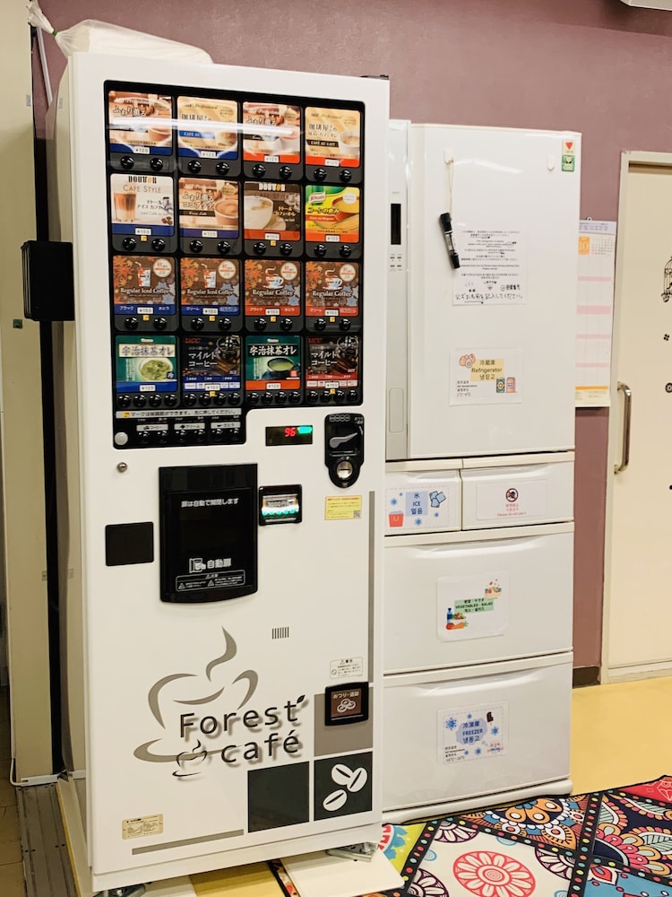 カフェ1 | ゲストハウス しあわせ駅