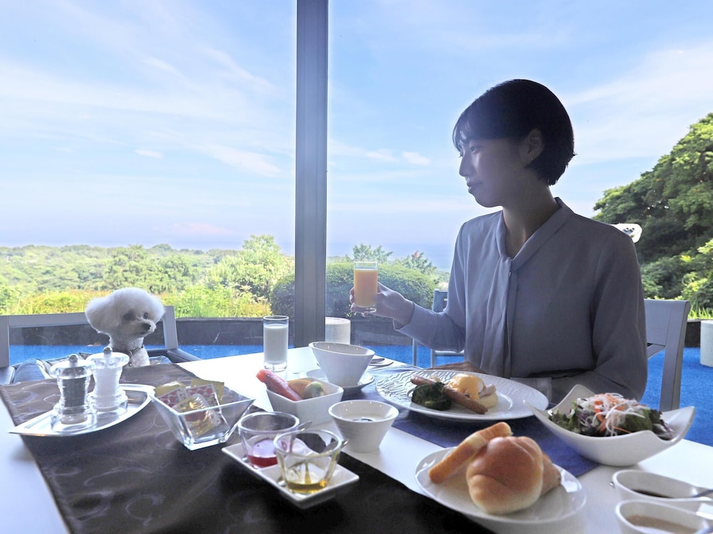 レストラン1 | Wan's Resort 城ヶ崎海岸 レストラン1 | Wan's Resort 城ヶ崎海岸