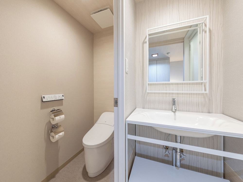 [最上階オーシャンビュー] デラックスツイン 客室3 | Wan's Resort 城ヶ崎海岸