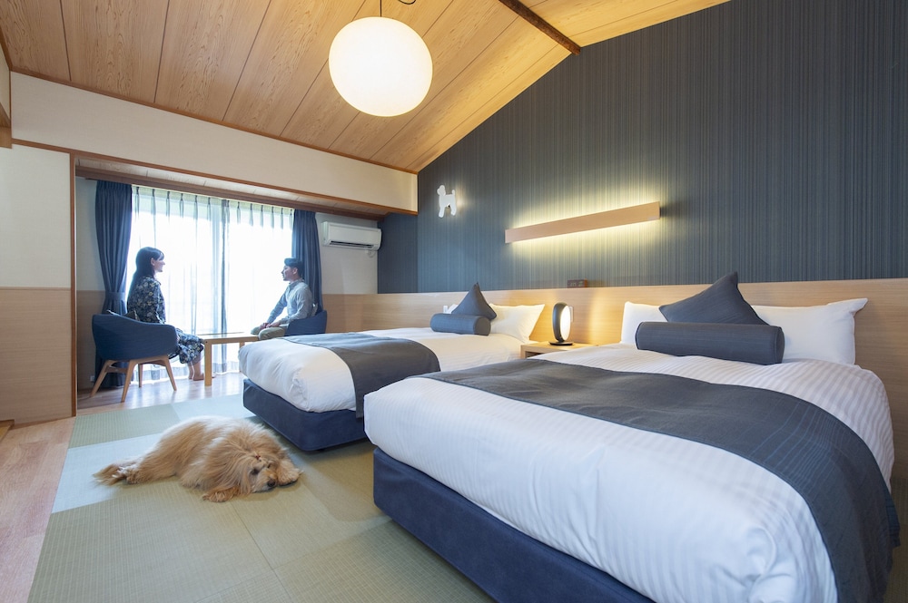 [最上階オーシャンビュー] 和モダンツイン | Wan's Resort 城ヶ崎海岸