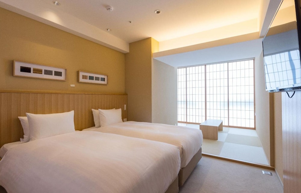 プレミア フォースルーム 客室2 | 9 Hotel Hakata