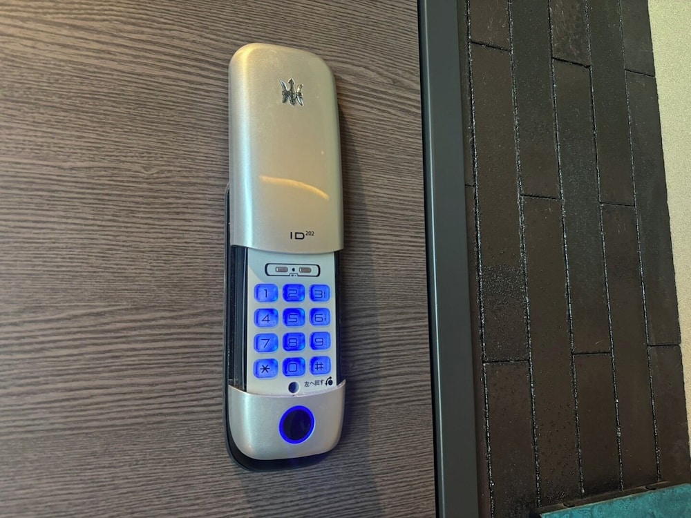 スタンダードツインルーム（2人用ソファベッド付き) 客室10 | HOTEL MASTAY 神宮道