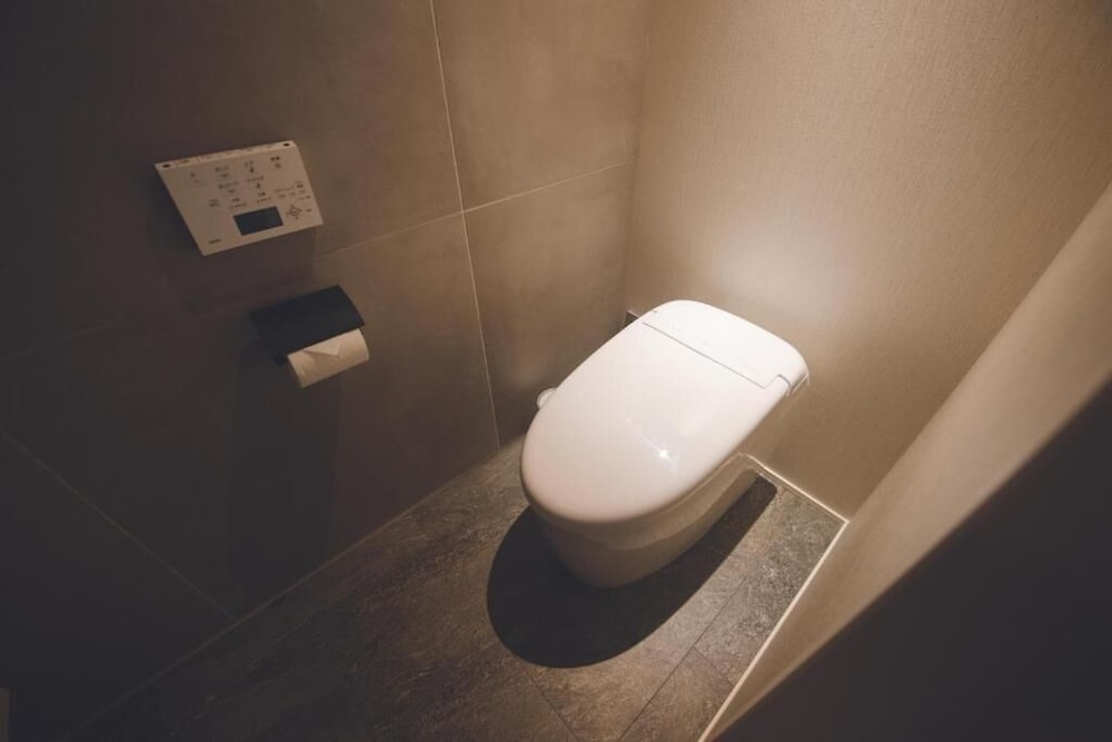 スタンダードツインルーム(2人用ソファベッド付き) 客室の設備とサービス6 | HOTEL MASTAY 神宮道