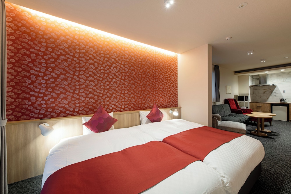 スタンダードツインルーム(2人用ソファベッド付き) 客室8 | HOTEL MASTAY 神宮道
