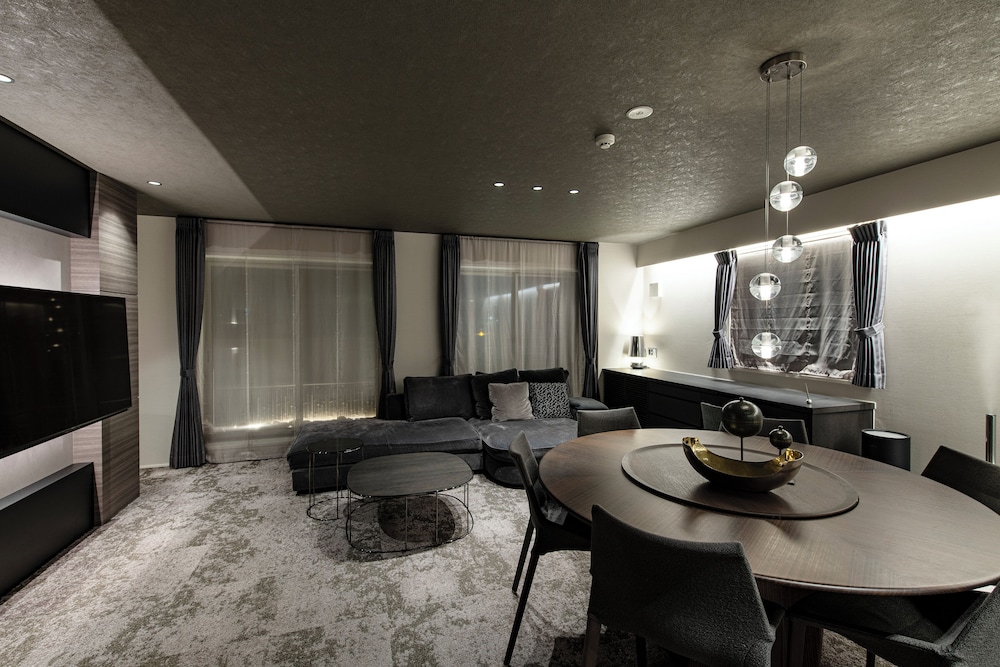 クワッドダブルベッドスイート 客室11 | HOTEL MASTAY 神宮道