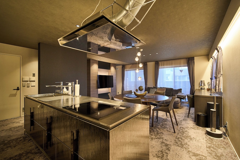 クワッドダブルベッドスイート 客室11 | HOTEL MASTAY 神宮道