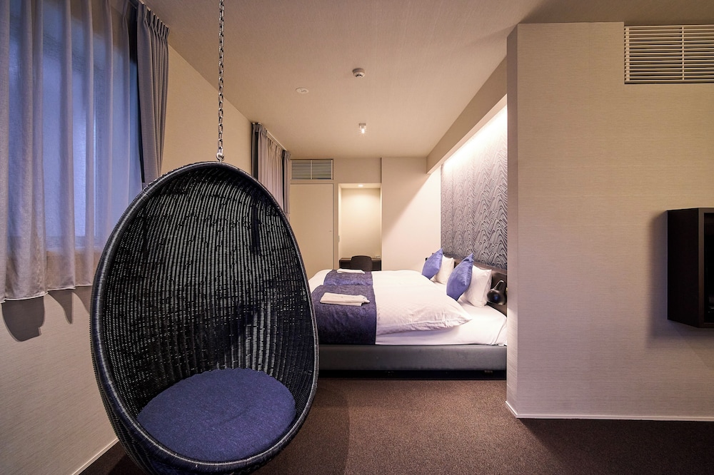 ラグジュアリー ツインルーム 客室5 | HOTEL MASTAY 神宮道