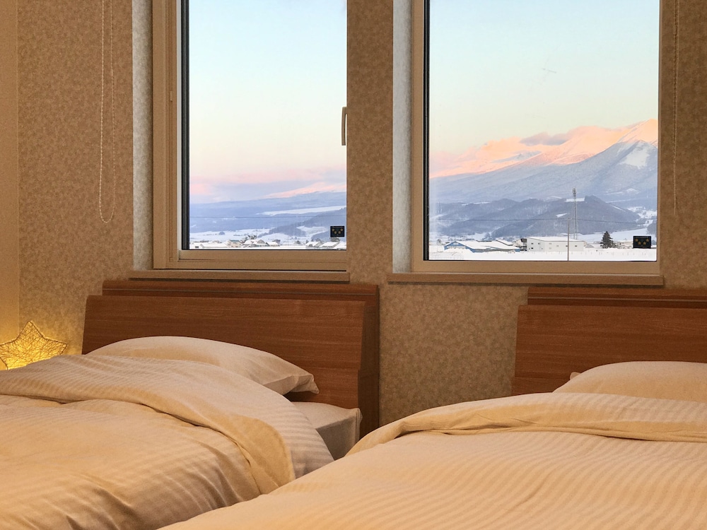 ジュニア ルーム 客室2 | B&B Plus + Shooting Star