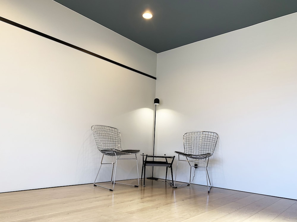 スタンダード ツインルーム (202) | Cactus Inn