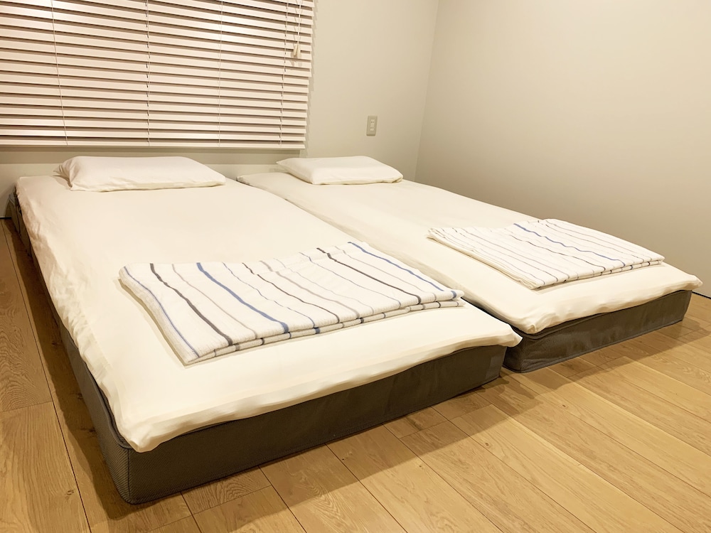 スタンダード ツインルーム (201) 客室3 | Cactus Inn