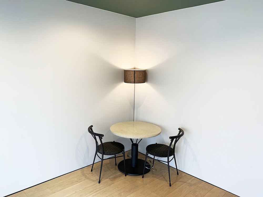 スタンダード ツインルーム (203) | Cactus Inn