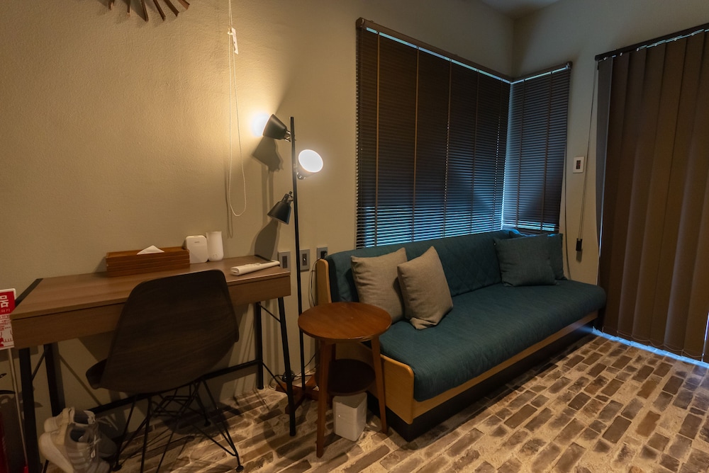 一棟貸し 客室26 | The:MOVES-Musée Villa-