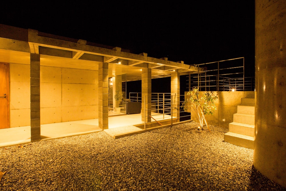 一棟貸し 客室2 | The:MOVES-Musée Villa-