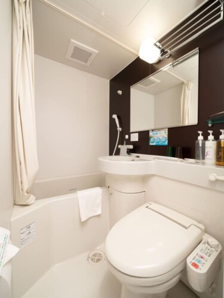 コネクティングルーム 禁煙 バスルーム0 | スーパーホテル愛媛・大洲インター