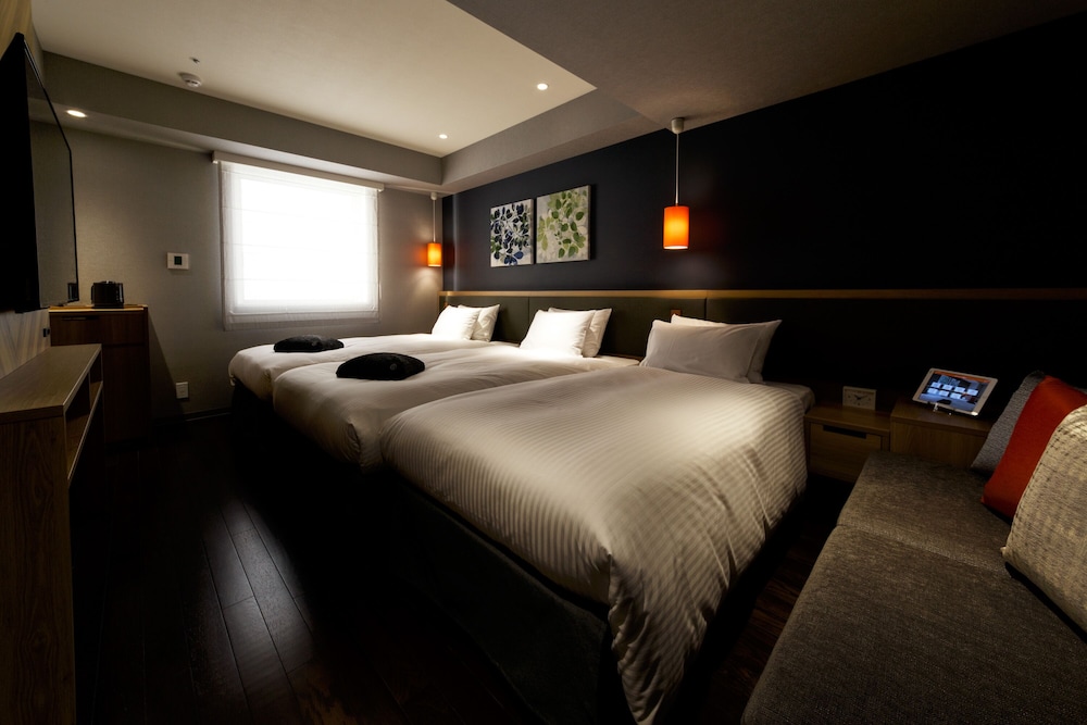 スタンダード トリプルルーム | ホテルフォルツァ大阪北浜