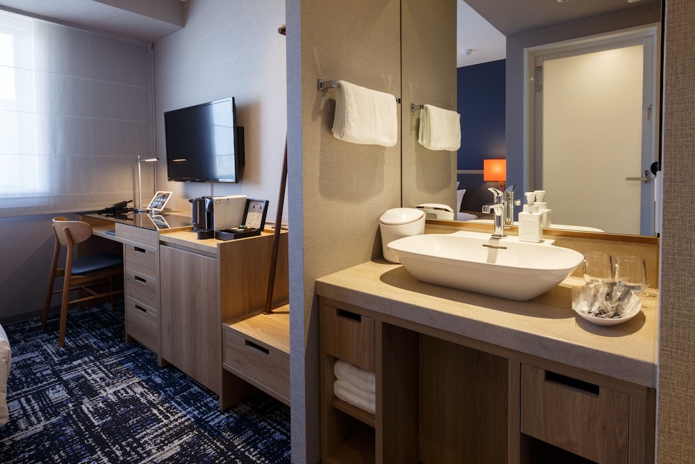 デラックス ダブルルーム 客室2 | ホテルフォルツァ大阪北浜